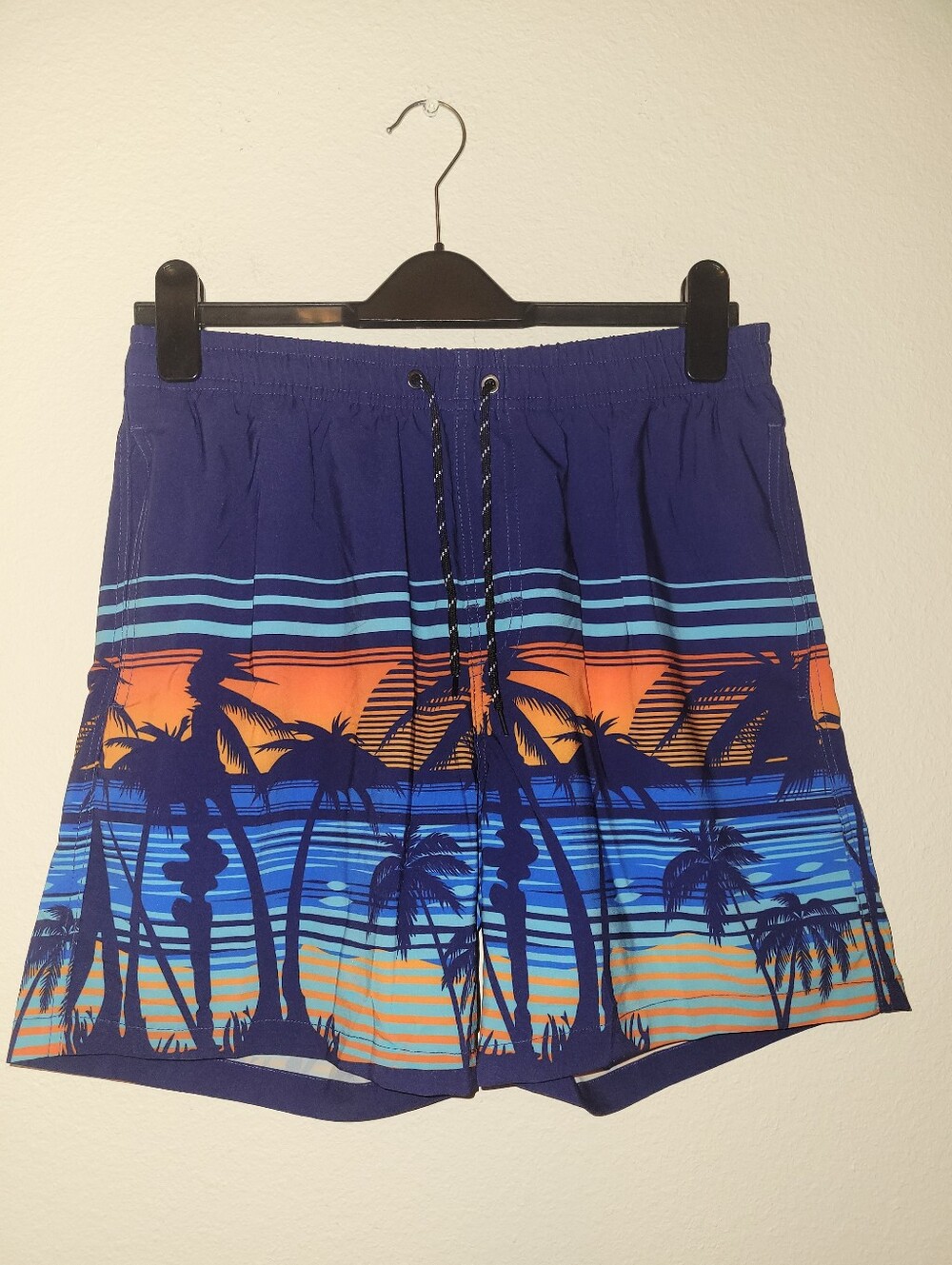 Swim Trunks Men's 5.5" Swimming Trunks, S, Palms Sunset, Navy, Resort Wear, NWOT